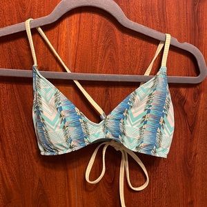 Carve Design bikini top Size Small